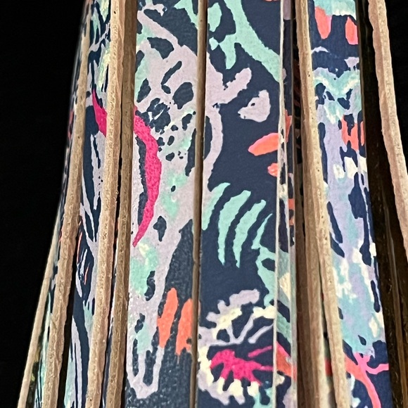 Lilly Pulitzer Gypsea Girl Keychain - NWOT - Picture 3 of 8